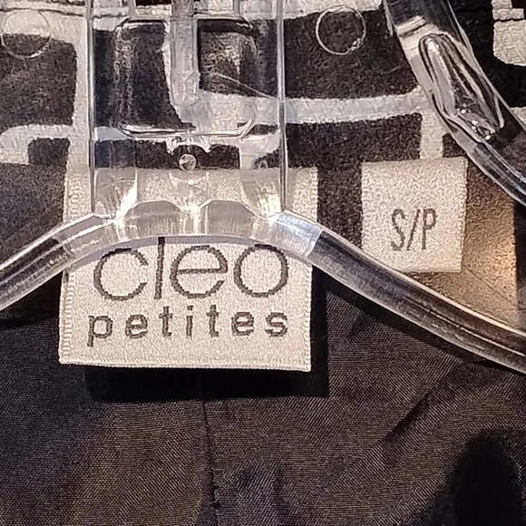 Cleo Petites Black & White Geometric Design Blazer  NWOT in Size Small - Picture 3 of 11